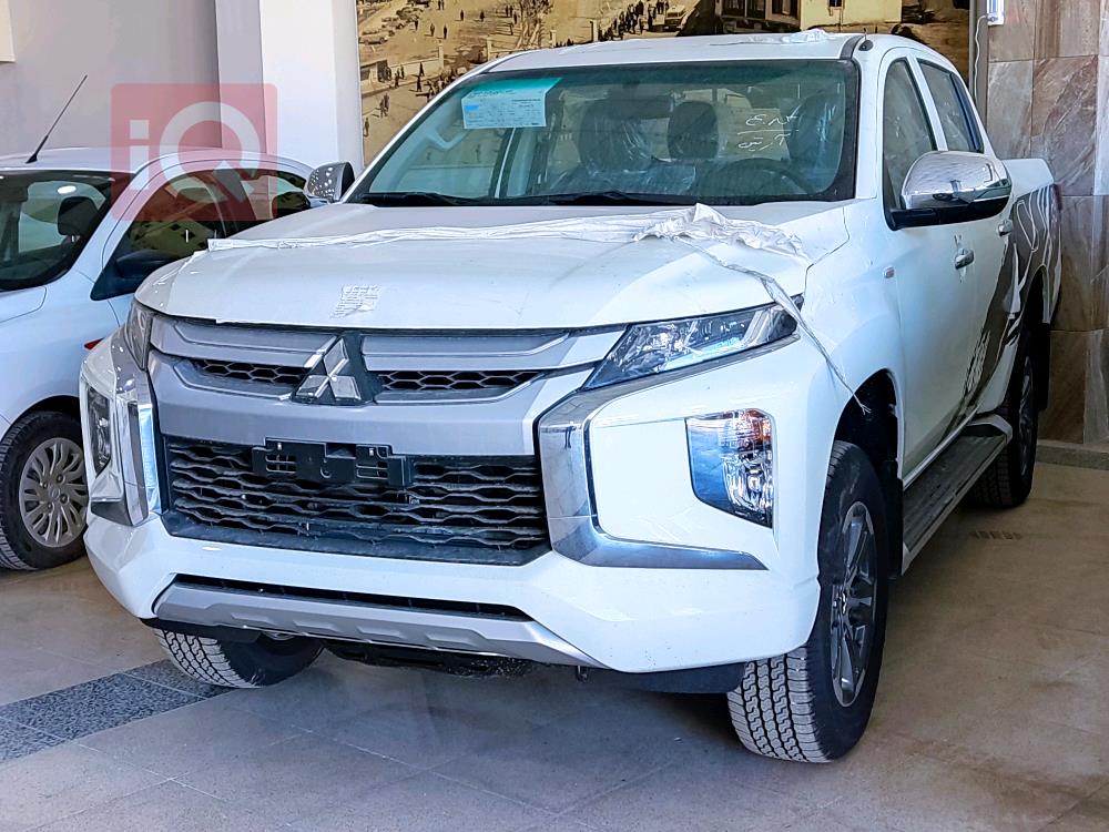 میتسوبیشی L200